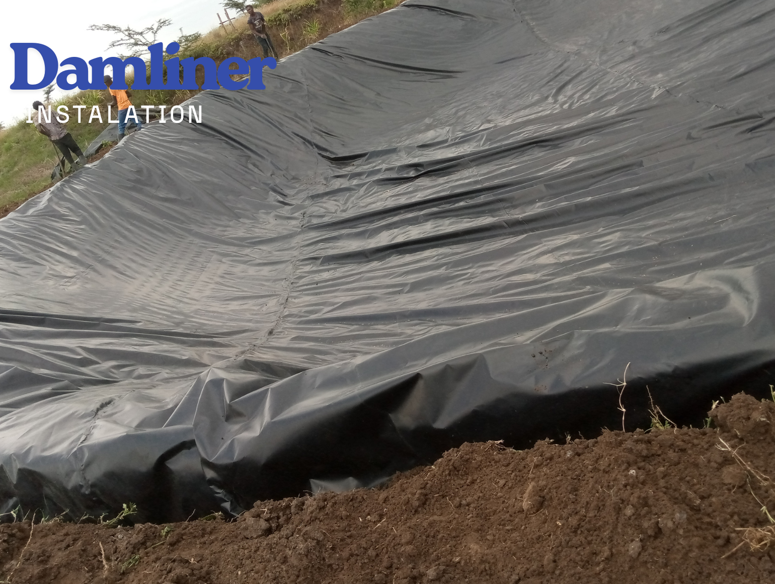 water pan with liner